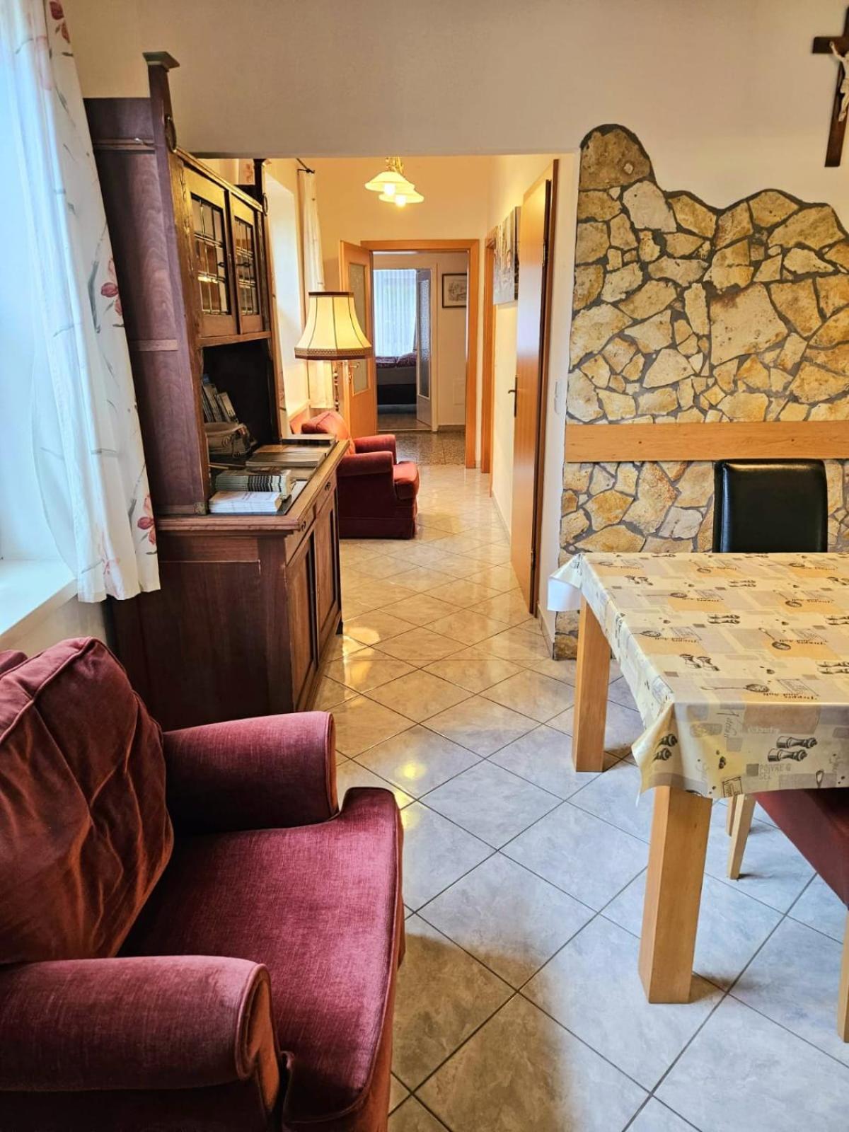 פמהגן Ferienwohnung Koppi מראה חיצוני תמונה